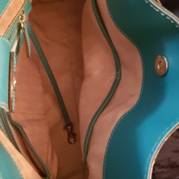 Michael Kors unique beautiful color like new bag. - Picture 9 of 10